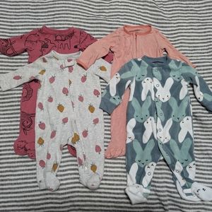 Carter's sleeper 4 pack